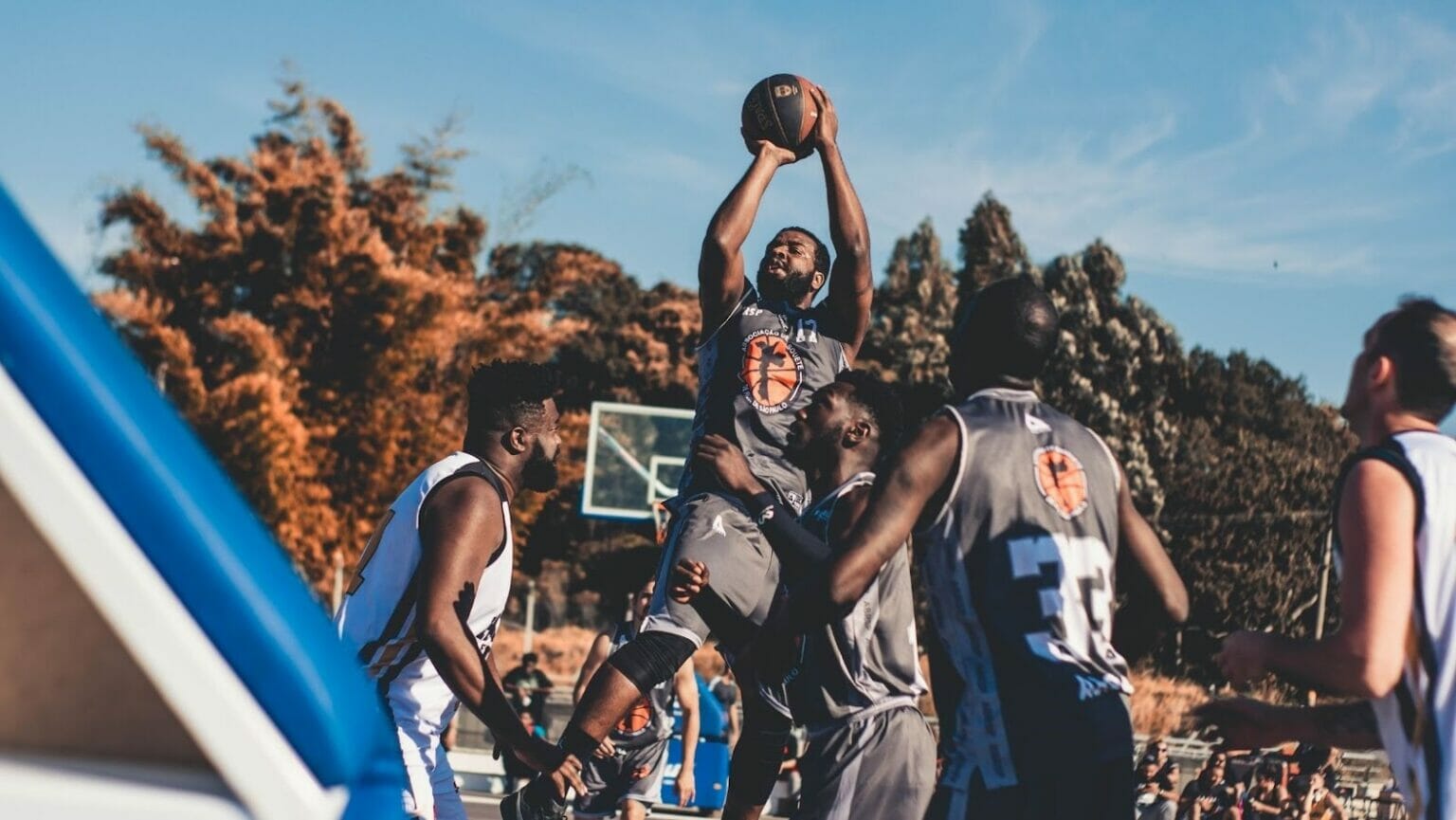 The Most Iconic Basketball Moments Of All Time BettingBase